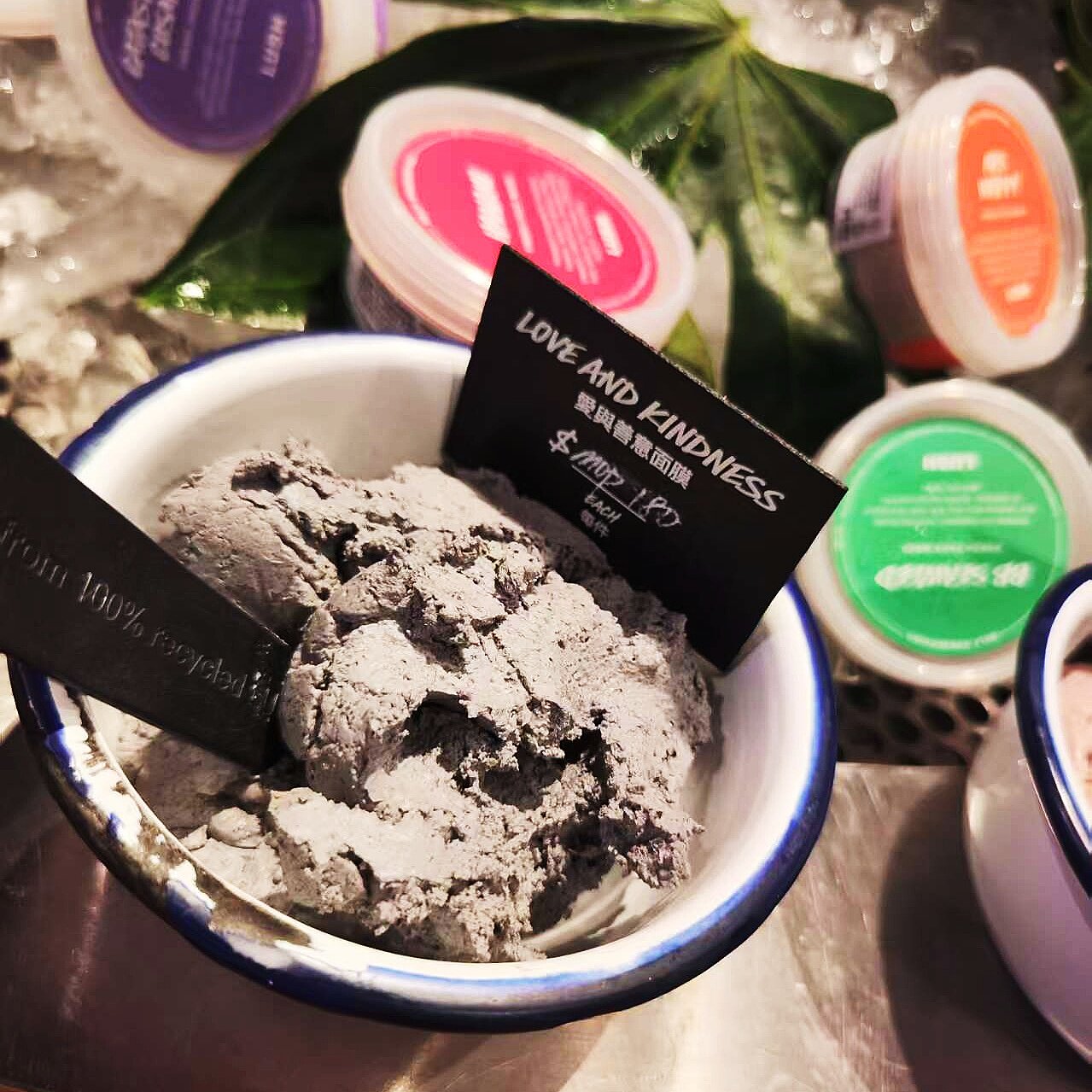 澳门代购 LUSH新鲜面膜 爱与善意75g 保湿舒缓 焕发光泽
