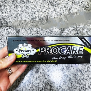 澳门代购 保家康黑炭牙膏 吸附异味 清爽干净 去黄除口臭75ml