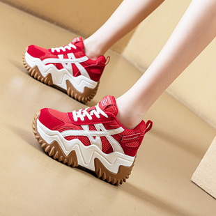 红色鞋子女今年爆款松糕底10cm显高内增高老爹鞋厚底休闲运动鞋潮