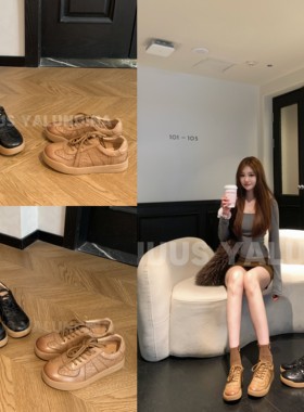 Uuuus【巴塞罗熊】里外真皮复古奢系擦色压花中古平底系带德训鞋