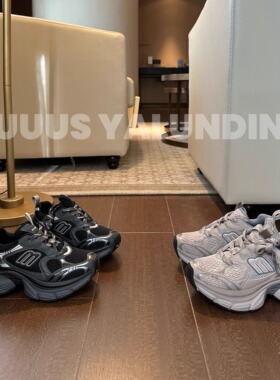 Uuuus【纽约时报】巴黎*25春季新品6XL网面运动鞋拼色老爹鞋