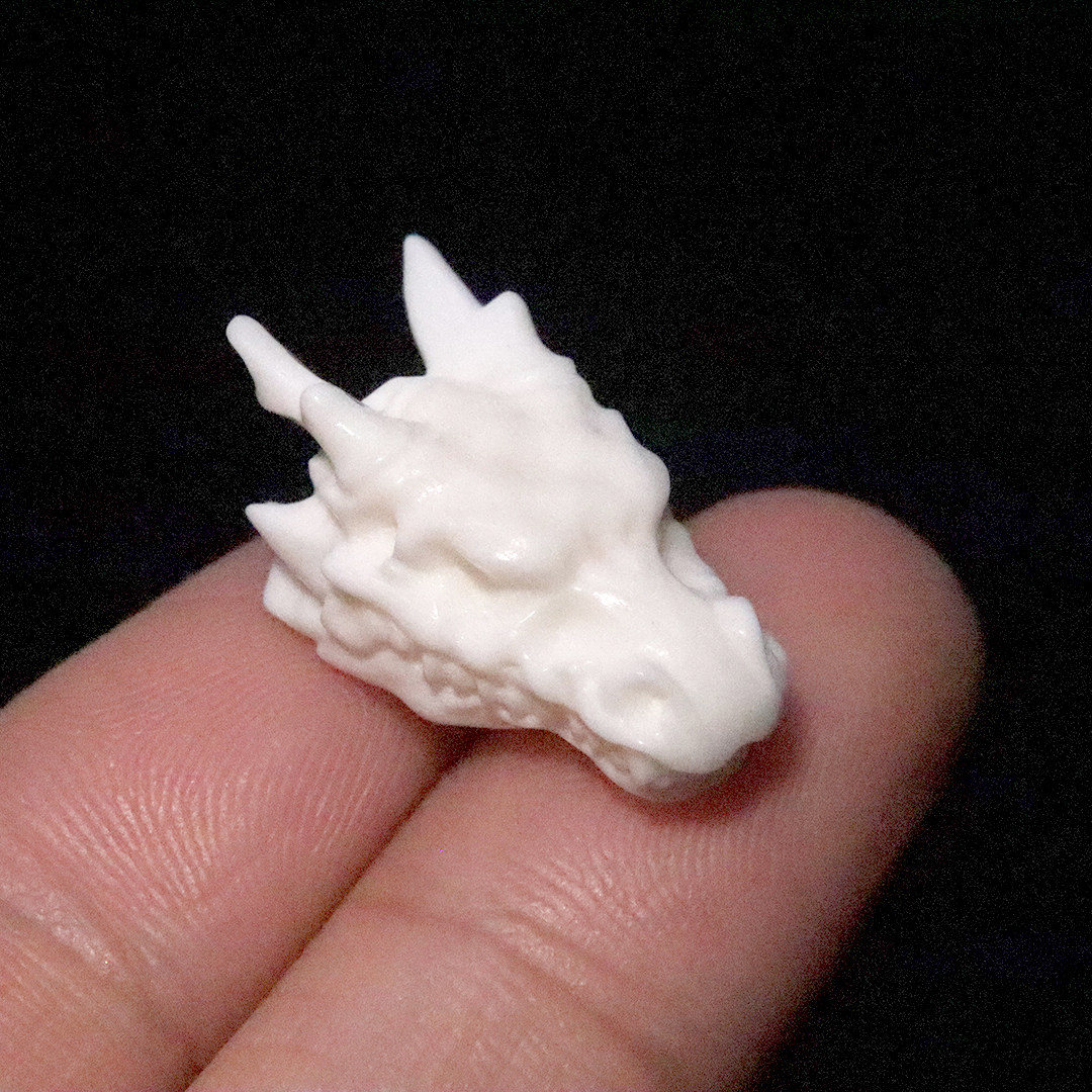 天然鹿角雕刻龙头隔珠
