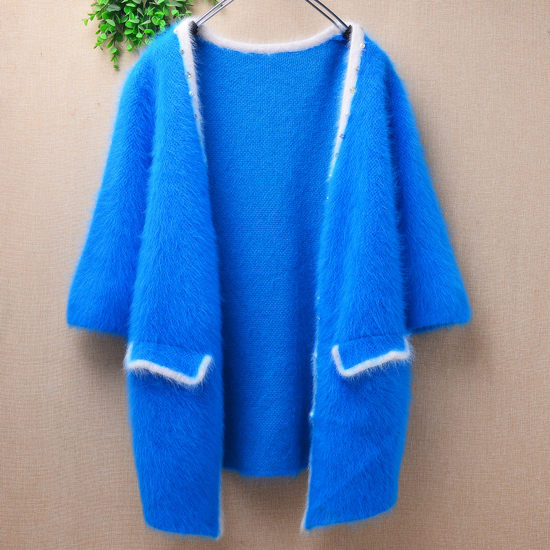 爱客秋冬款ins长毛貂绒湖蓝色钉珠披风兜兜袋宽松五分袖外套女17