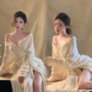 影楼写真复古油画主题新款法式超仙少女连衣裙个人艺术照摄影服装