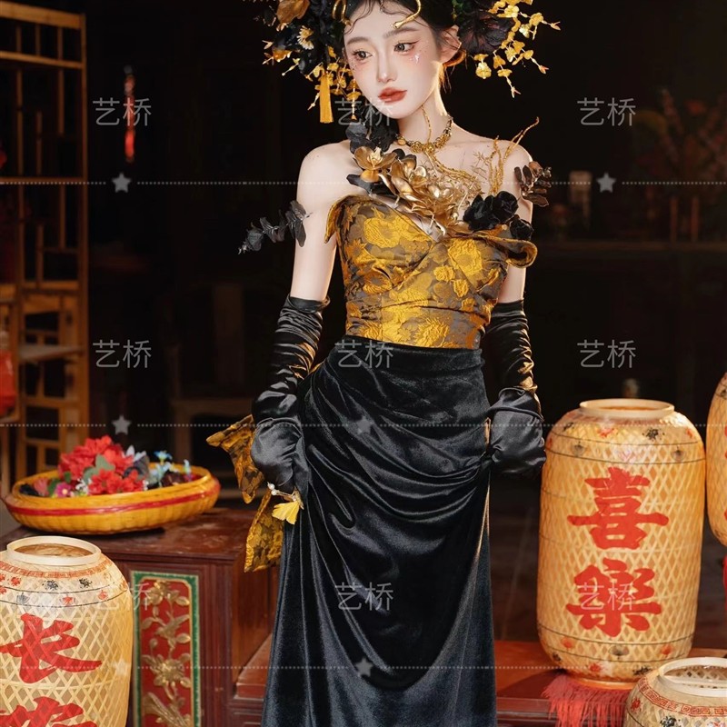 黑暗风系泉州浔埔村女簪花服装新中式丝绒洋装旅拍摄影写真服装