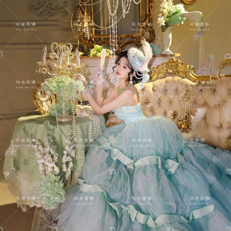 2026新款照相馆法式梦幻公主风氛围感复古罗莉塔古董婚纱写真服装