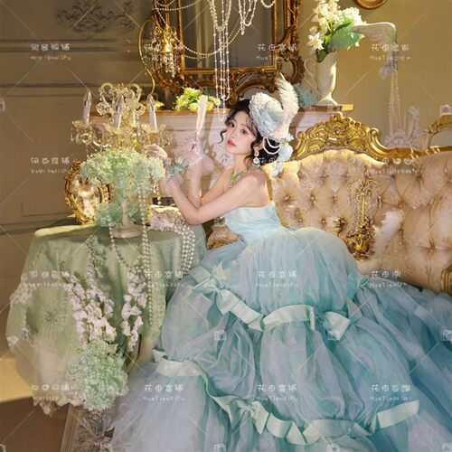 2026新款照相馆法式梦幻公主风氛围感复古罗莉塔古董婚纱写真服装