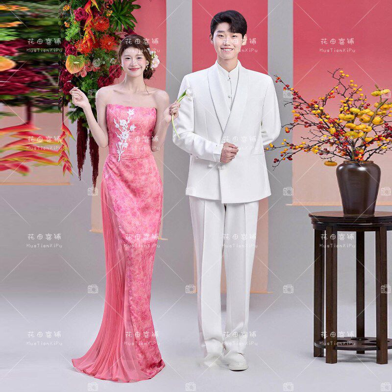 新中式喜嫁婚纱照晨袍女新娘订婚结婚晨拍晚礼服国风出阁宴敬酒服