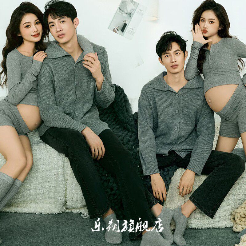 影楼新款情侣孕妇照服装新年红毛衣写真氛围感孕妈大肚照写真摄影