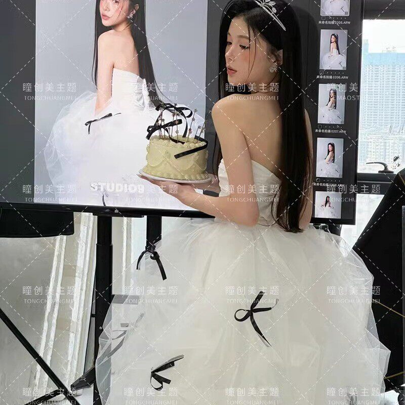 新款影楼主题时尚白色蝴蝶结抹胸ins感生日写真婚纱摄影礼服纱裙