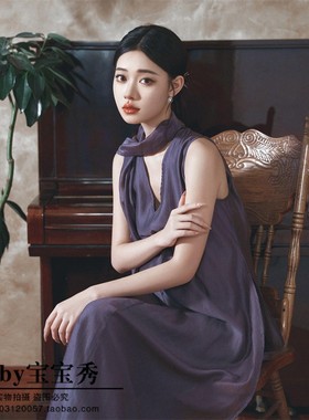 影楼法式高级紫色飘带V领无袖吊带连衣裙孕妇新款光泽感度假长裙
