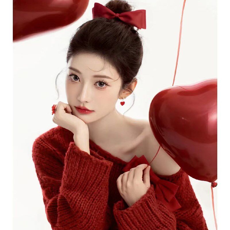 照相馆秋冬新款新年耶诞写真主题服装红色毛衣个性女孩艺术照摄影