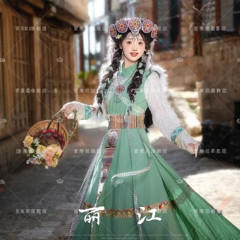 新款纳西族服装女云南丽江少数民族服饰摩梭族成人披星戴月旅拍