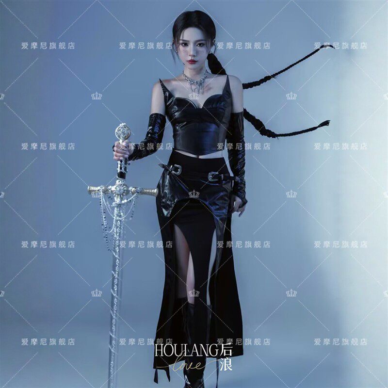新款影楼主题暗黑辣妹写真酷飒女战士时尚拽姐高级感摄影演出服装