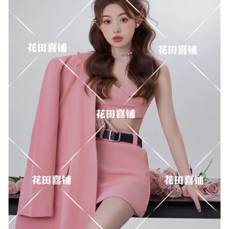 韩系杂志风格个人写真服装 粉色西装甜美艺术照摄影服装 2022夏季