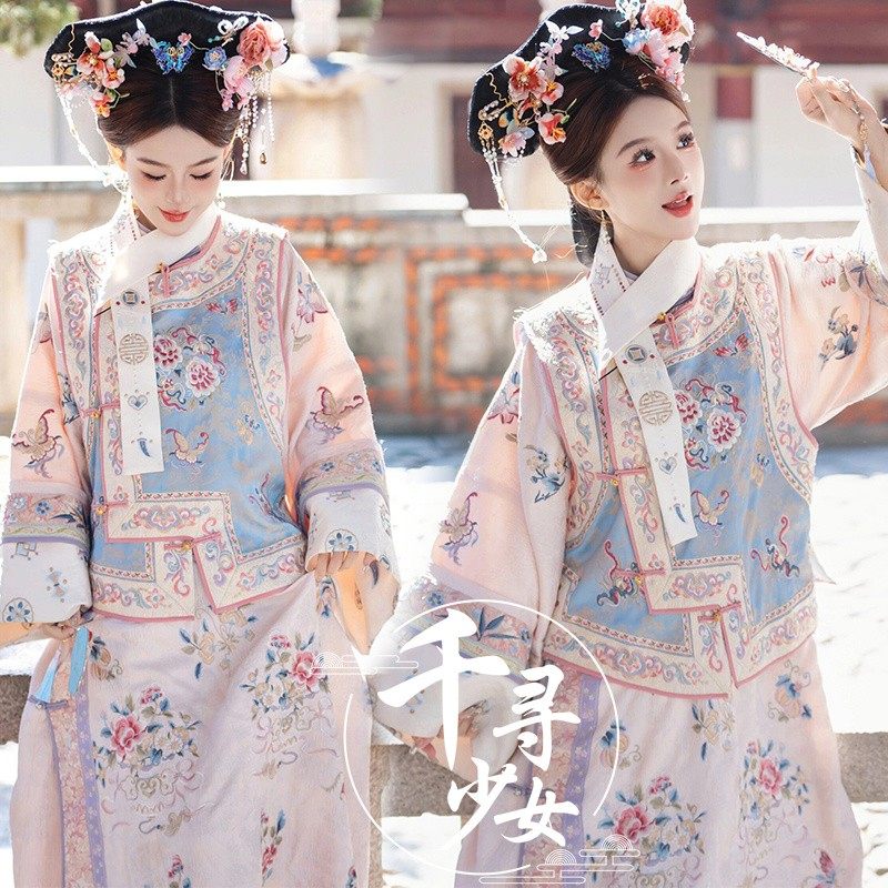 满族风格清朝格格古装服饰 女式高档清装写真套装北京旅拍