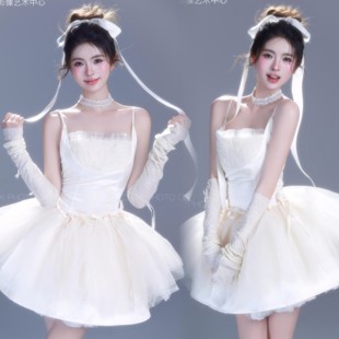 韩系光影甜美少女芭蕾蓬蓬裙小清新写真艺术照摄影写真服 影楼新款
