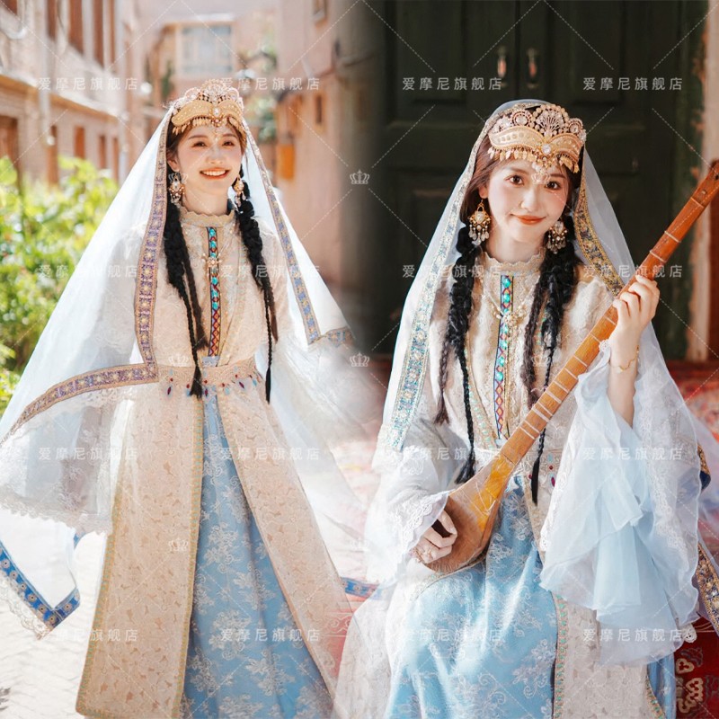 新疆少女云南大理丽江旅拍写真服维吾尔族民族风西扶海棠同款服装