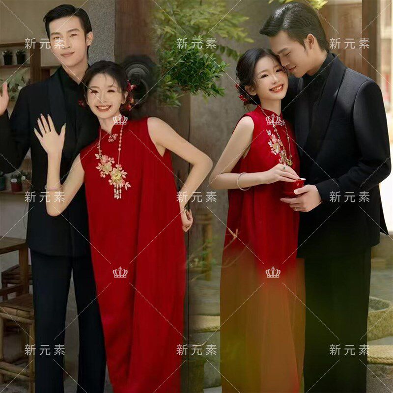新款照相馆新中式红色敬酒服新娘出嫁订婚礼服裙高级感国风写真旗