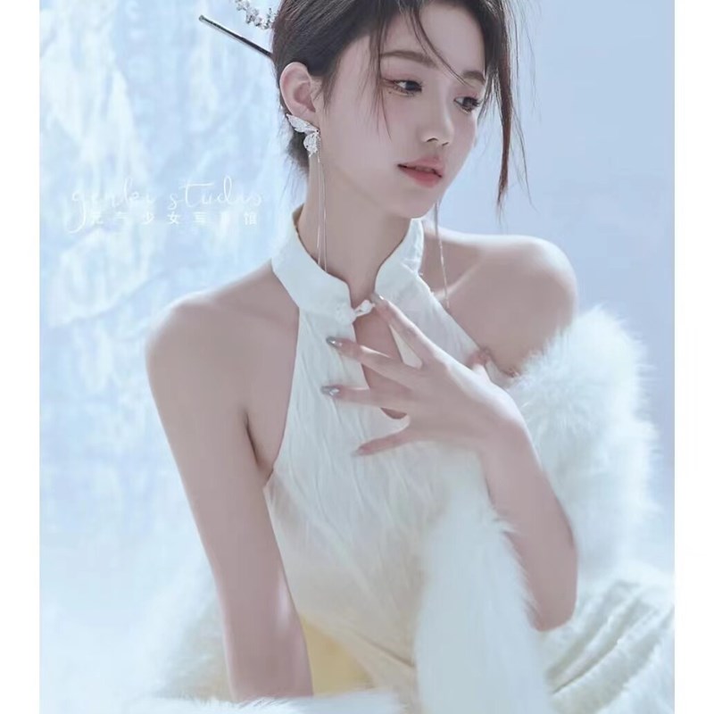 新款照相馆主题写真服装少女纯欲私房复古白色性感艺术照民国风旗