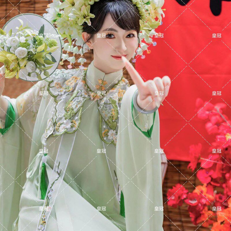 簪花汉服绿色宋制古装中国风写真拍照服装旅拍照相馆新款古风摄影