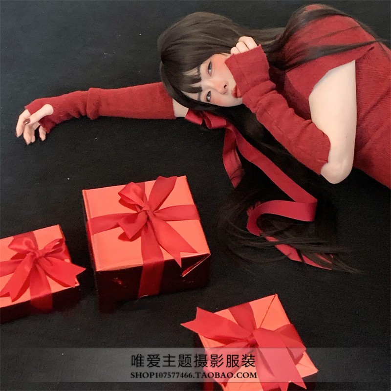 影楼新年主题个人新款拍照韩杂写真红色甜美氛围感艺术照摄影服装