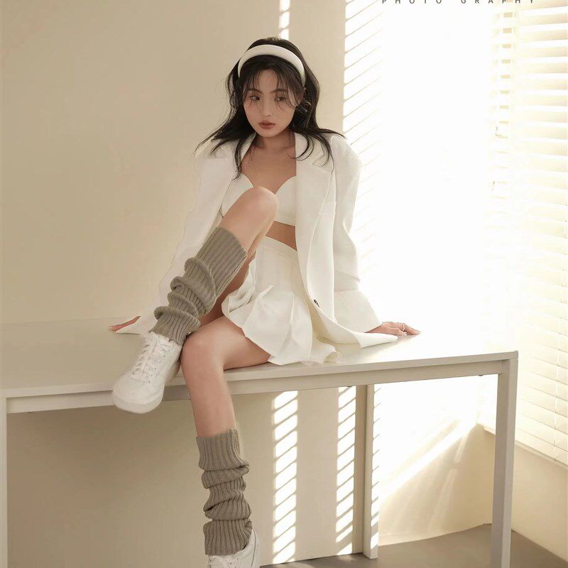 新款照相馆主题拍照个人写真服装韩系画报极简小清新少女艺术照摄