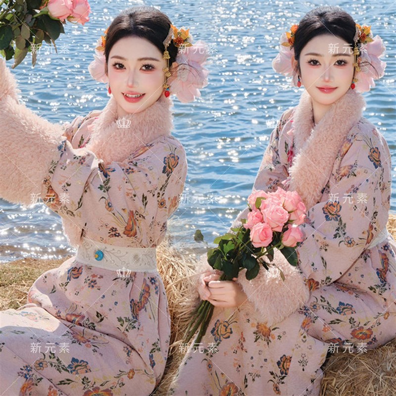 影楼新款藏族服装大理云南丽江少数民族少女清新旅拍藏袍写真藏服