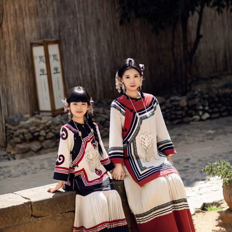 影楼新款彝族风儿童服装母女两件套传统民族风摄影服舞台表演服装