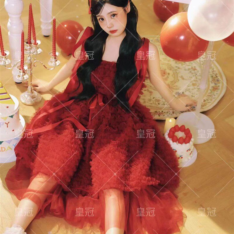 新款派对生日画报风写真红色婚纱礼服个性仙女甜美艺术照摄影服装