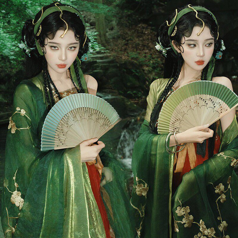 新款影楼主题写真青蛇汉服古装重工刺绣红绿撞色唐制拍照摄影服装