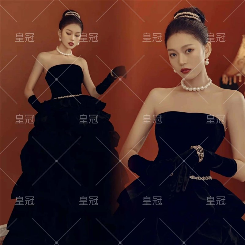 新款影楼写真礼服迪丽热巴同款法式黑丝绒抹胸复古赫本风主题婚纱