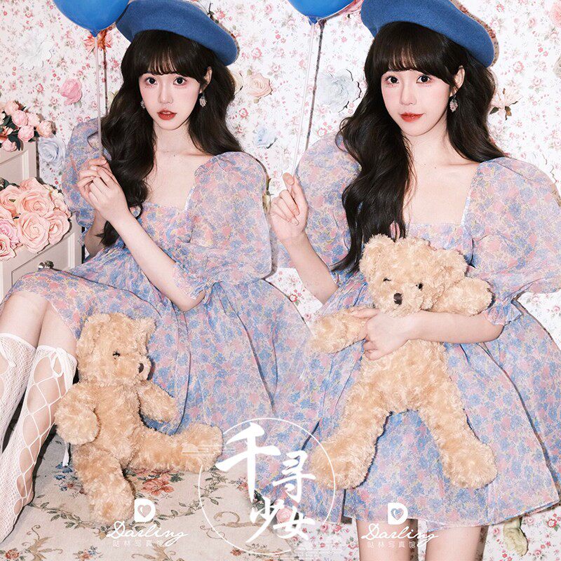 2025影楼主题迪士尼在逃公主甜美少女生日主题高级感泡泡袖连衣裙