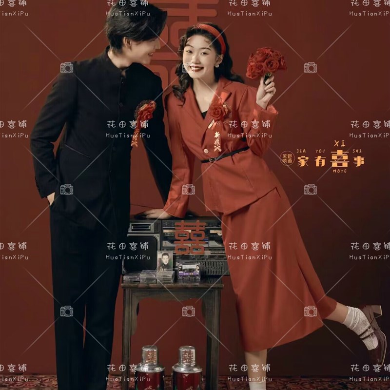 照相馆拍照新款主题中式情侣复古中国风红色喜庆80年代感喜嫁婚纱