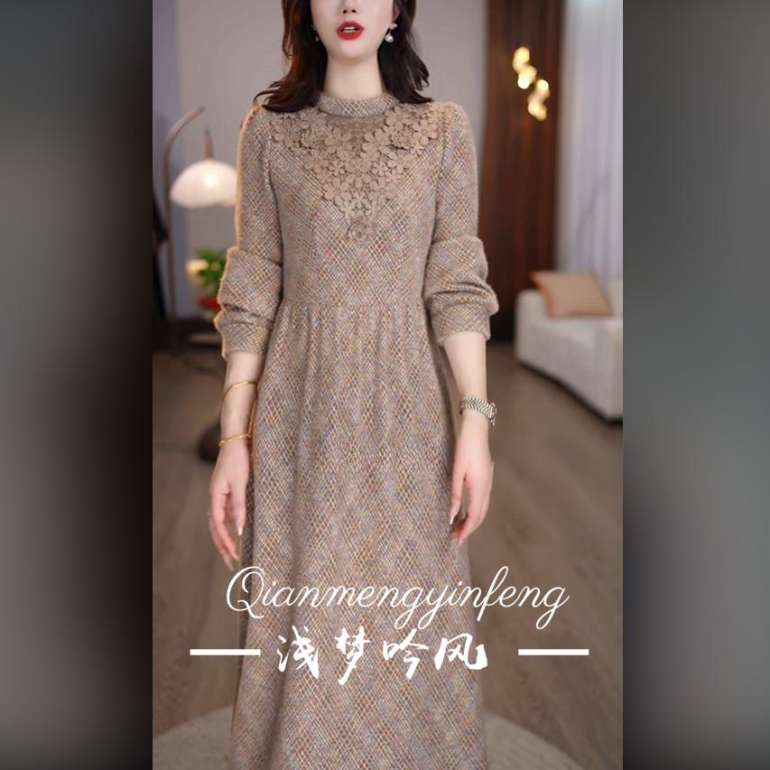 冬季浮花显瘦高贵优雅中长连衣裙