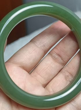 店主推荐和田玉青黄口平安镯种老钢性十足料子细腻起胶油润欲滴