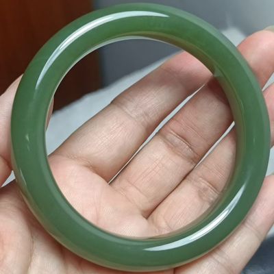 店主推荐和田玉青黄口平安镯种老钢性十足料子细腻起胶油润欲滴