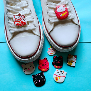 带鞋 饰配件 招财猫运动鞋 上装 花鞋 扣鞋 鞋 白板鞋 球鞋 包邮 10个