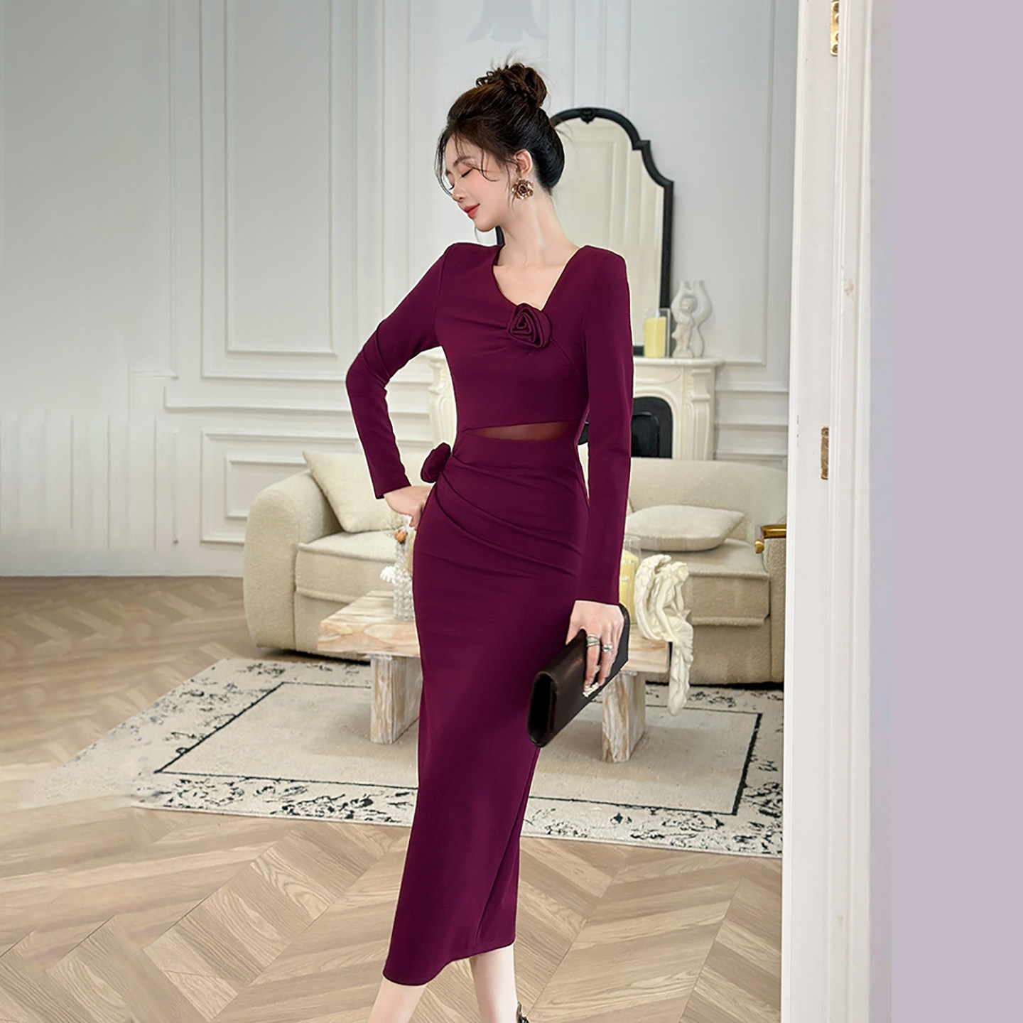 2025秋冬新款法式酒红立体花装饰修身显瘦包臀连衣裙女收腰长裙子