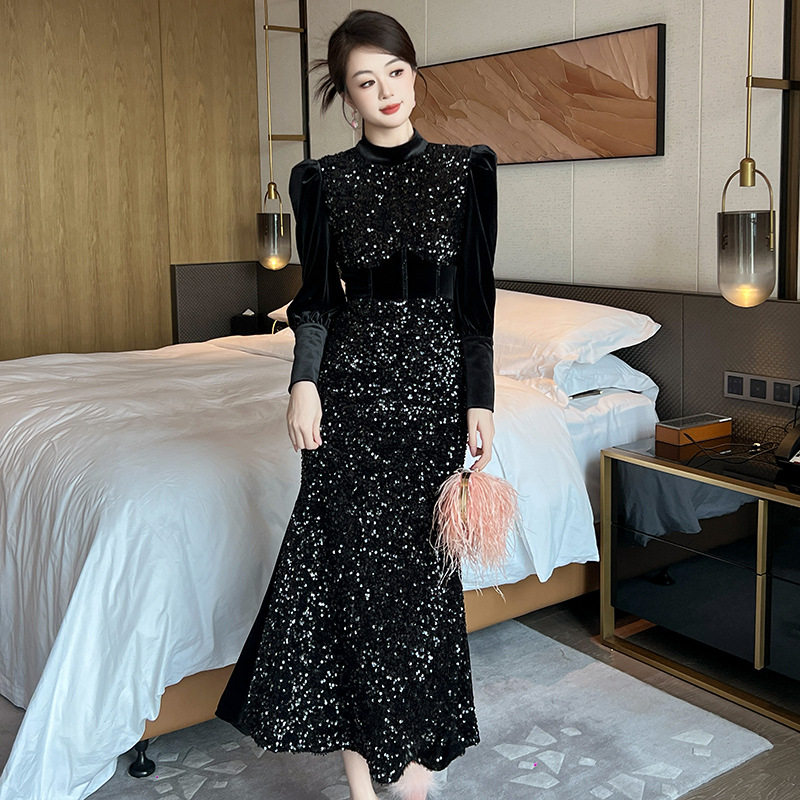 宴会年会晚礼服女轻奢法式名媛时尚长款优雅秋冬收腰亮片连衣裙子