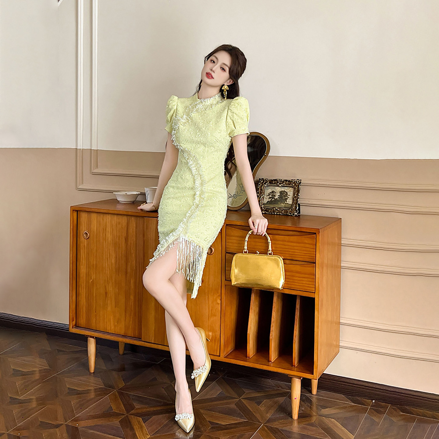 2025夏季新款少女改良新中式旗袍裙泡泡袖修身不规则连衣裙,女装/女士精品,连衣裙,淘宝优惠券,粉丝福利购,淘宝优惠卷