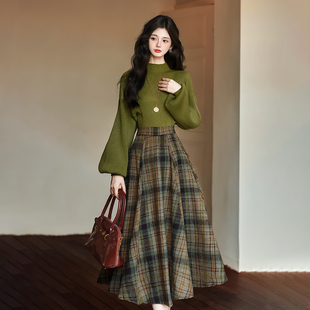 2025韩系新款秋冬时尚毛衣裙套装深冬穿搭高颜值法式复古两件套潮