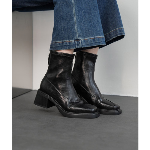 Fermina 方头弹力瘦瘦靴女静音低短靴粗跟简约舒适通勤高跟女靴冬