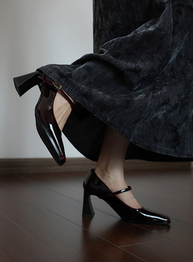 Fermina小方头浅口单鞋女粗跟高跟鞋简约气质一字带玛丽珍鞋新款