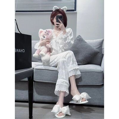 金丝绒睡衣女款春秋季2024新款白色花边网红风轻奢家居服套装秋冬