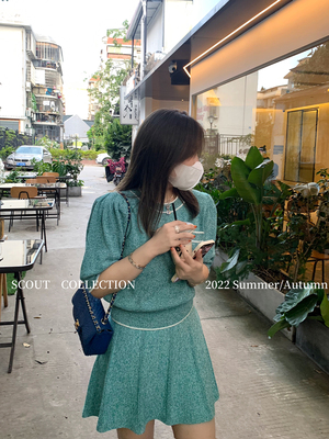 气质香风针织小上衣半裙两件套