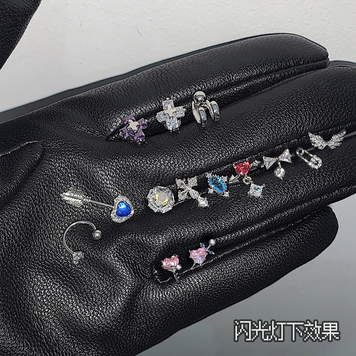 锆石高级感钛钢耳骨钉十字架耳钉