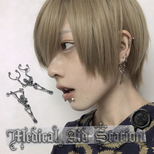 钛钢骷髅耳环耳钉朋克风亚文化酷无性别男女耳钉环 MAS救护所