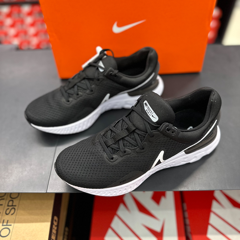 男子缓震跑步鞋Nike/耐克