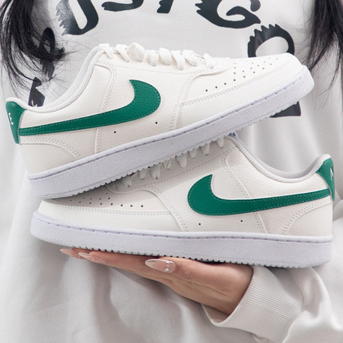 正品NIKE/耐克女子春季新款低帮轻便百搭运动休闲板鞋FQ8892-133